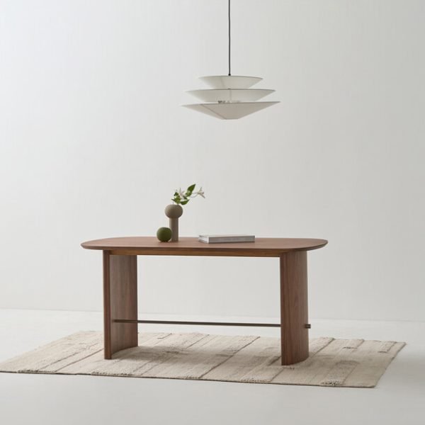 이니스 우드 1600 무늬목 식탁