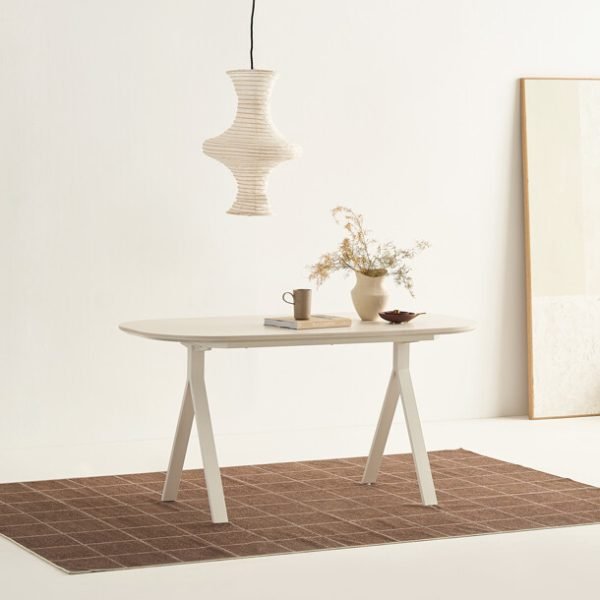 라데츠 4인 세라믹 식탁